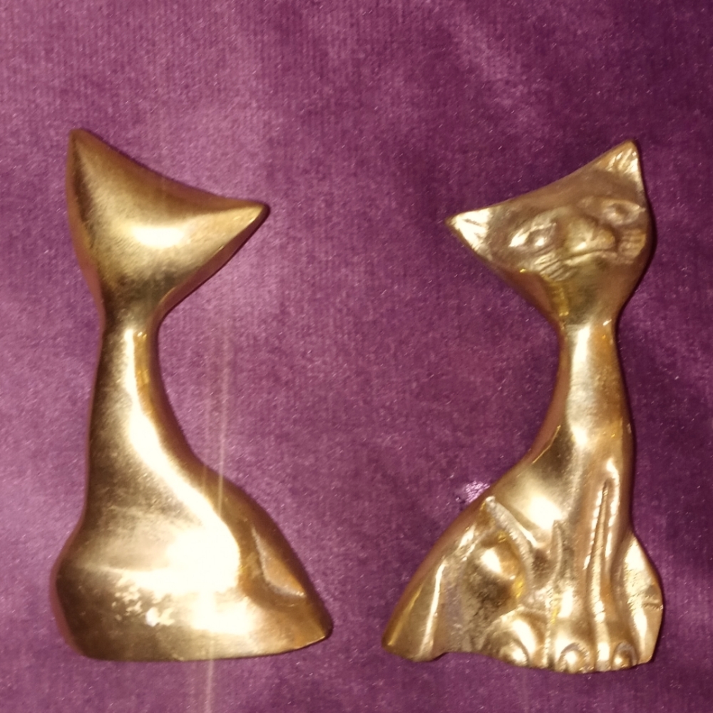 BRONZE CATS